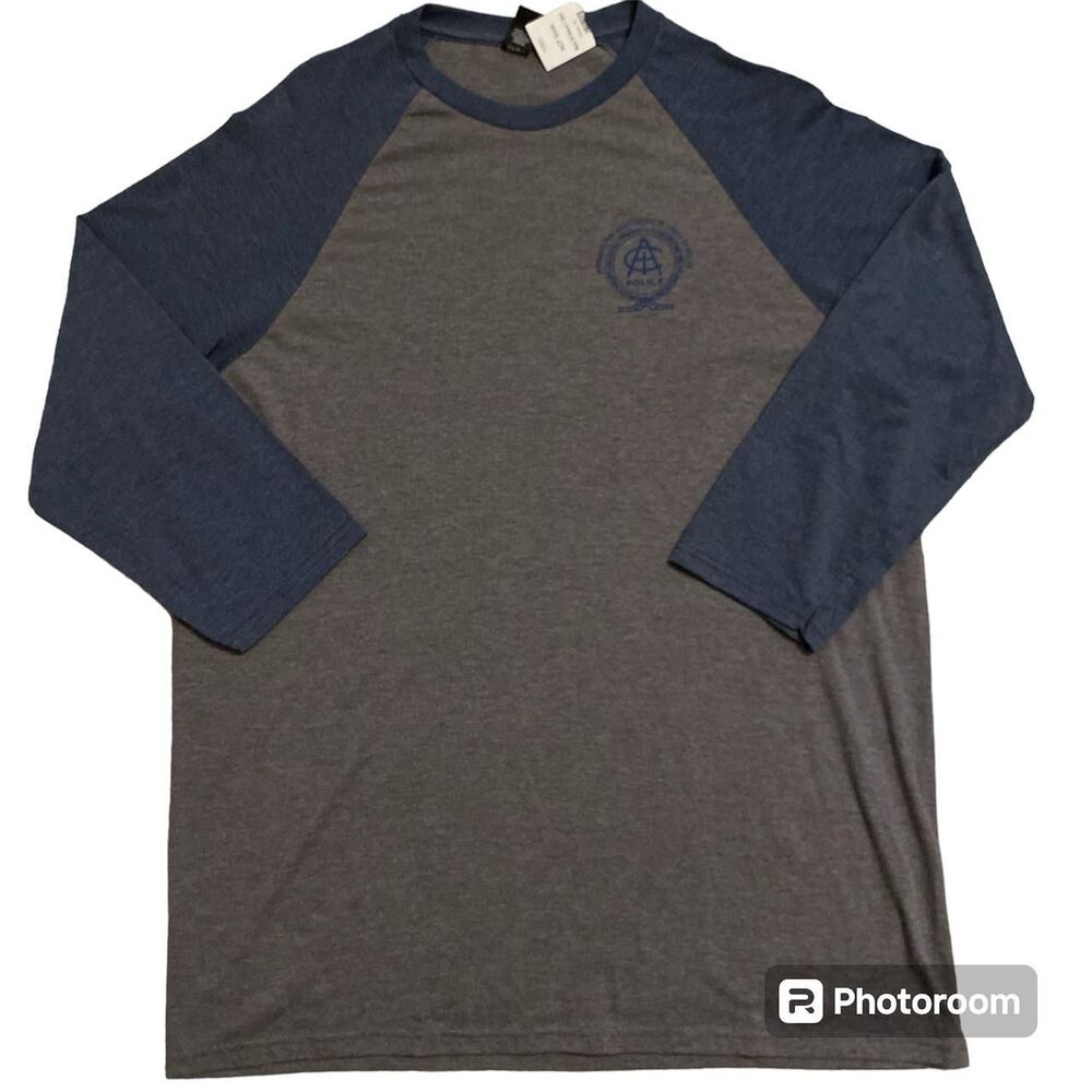 NWT 3/4 sleeve international association of chiefs of police tee